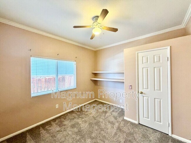 Building Photo - 37961 Veranda Way