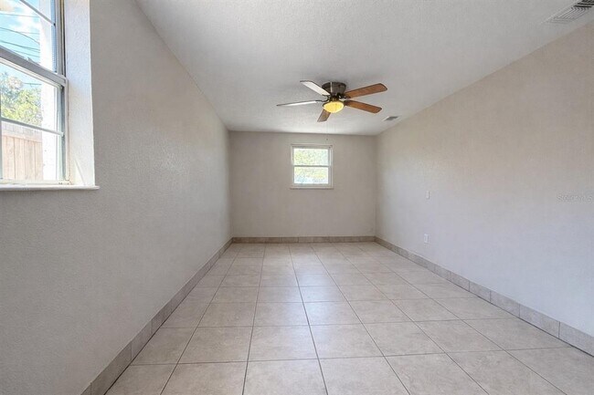 Building Photo - 7018 54th Ave N