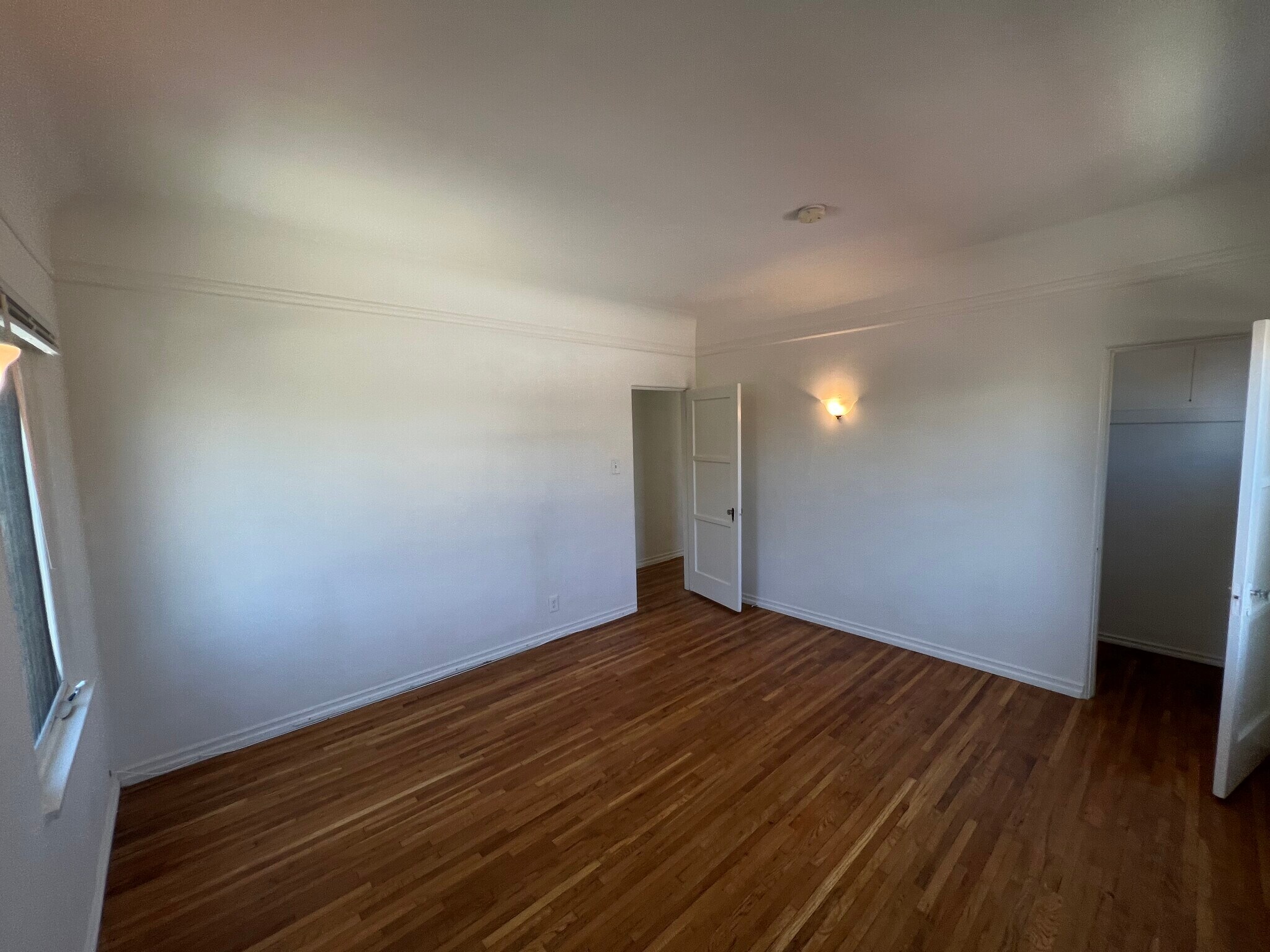 Building Photo - 1874 S Redondo Blvd