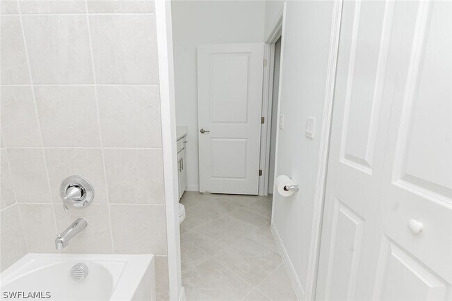 Building Photo - 5583 Double Eagle Cir