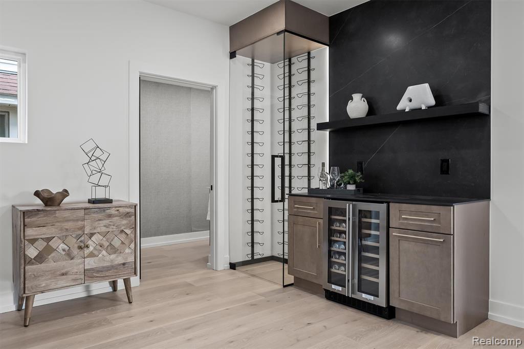 Building Photo - 125 N Washington Ave