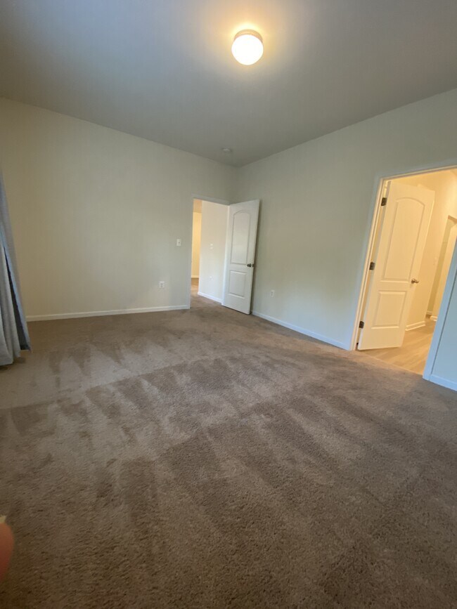Building Photo - 697 Rivanna Run