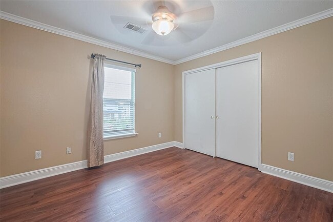 Building Photo - 5731 Coastal Way