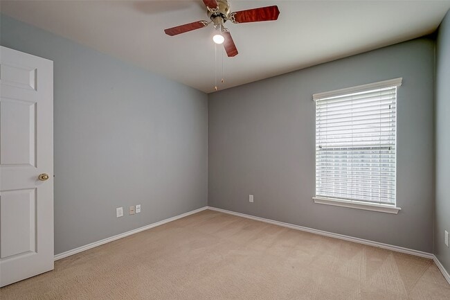 Building Photo - 2102 Cory Crossing Ln