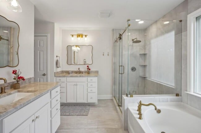 Building Photo - 346 Ardmore Ct NW