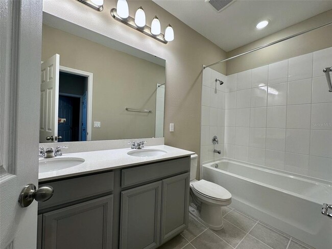 Building Photo - 4851 Lacewing Dr