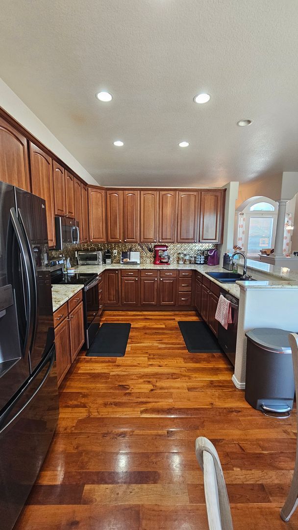 Building Photo - Beautiful 4 Bedroom Wolf Ranch Home