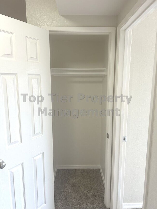 Building Photo - Spacious 2 Bed / 2 Bath Condo Near SDSU – ...