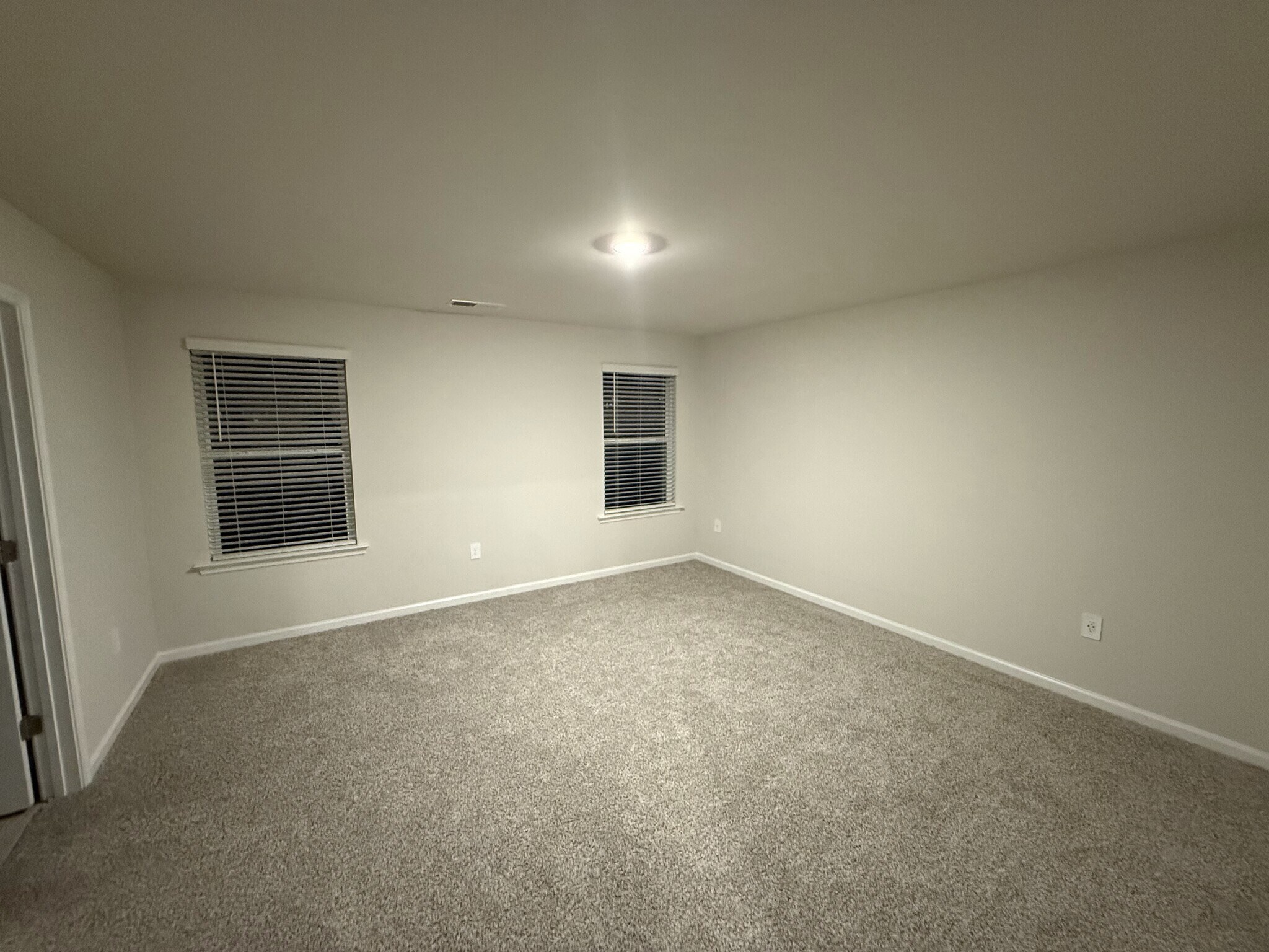 Building Photo - 2044 Avalon Rdg