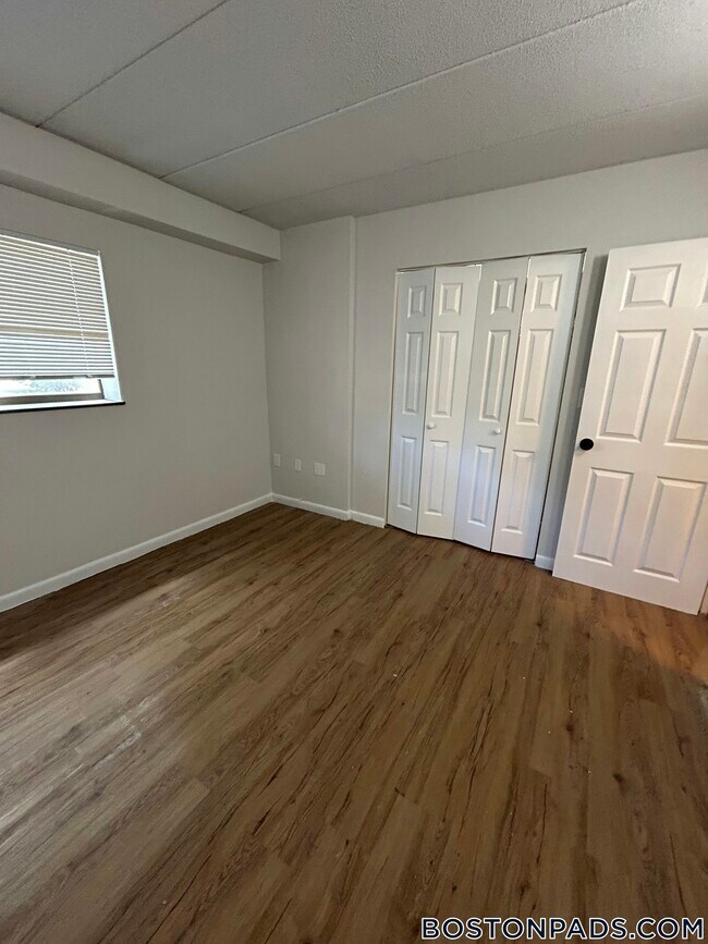 Building Photo - 30 Normandy Ave
