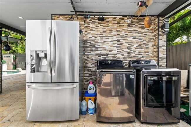 Building Photo - 15646 SW 97th Terrace