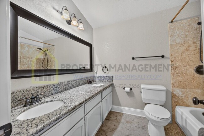 Building Photo - Spacious 4-Bedroom Retreat with 2.5 Baths