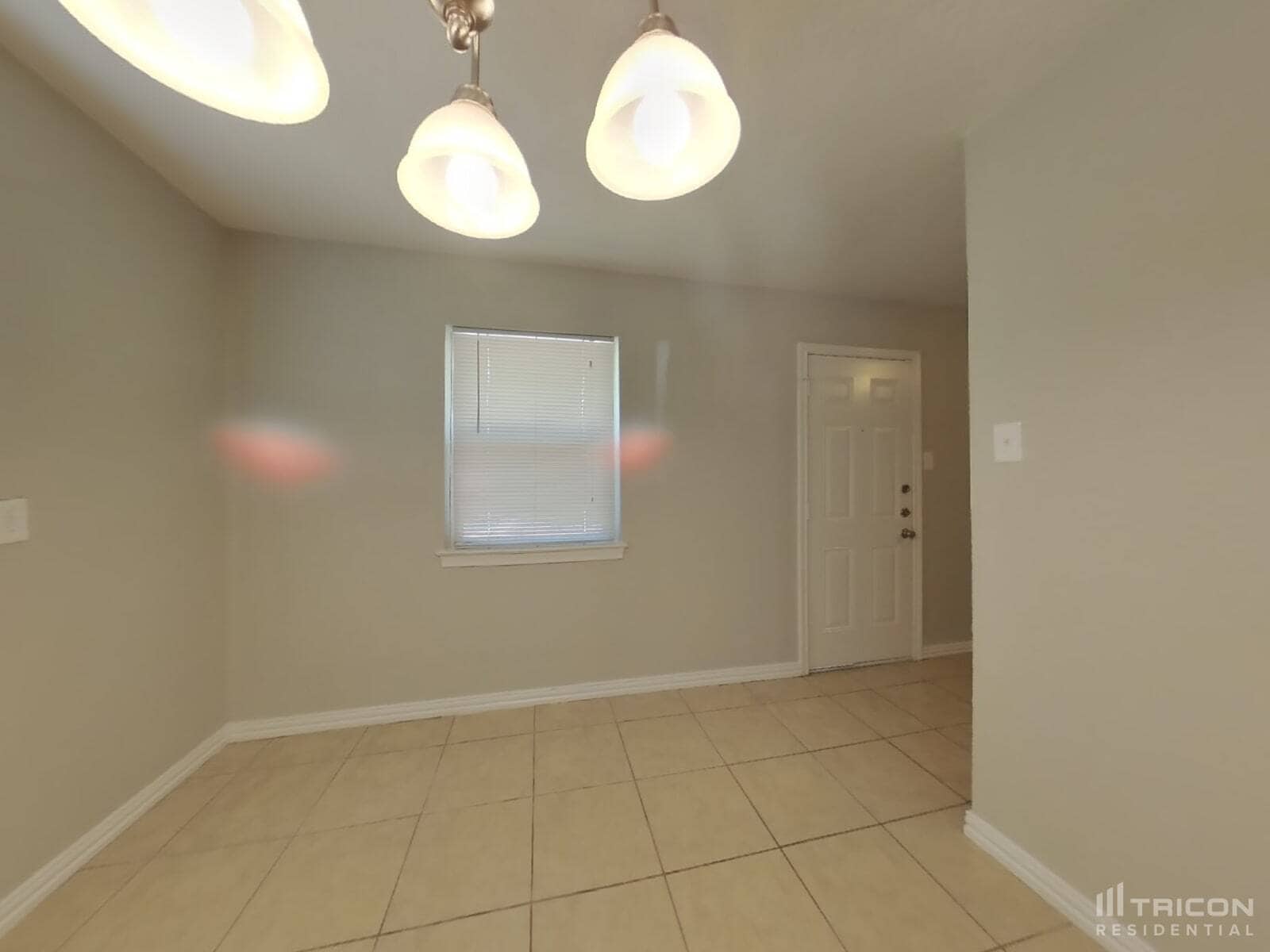 Building Photo - 930 Liberty Dr