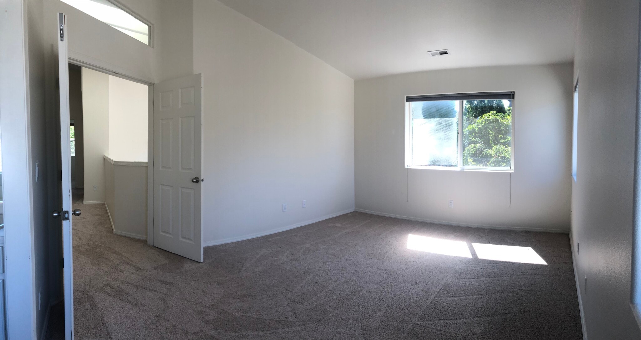 Building Photo - 22203 SW Bushong Ter