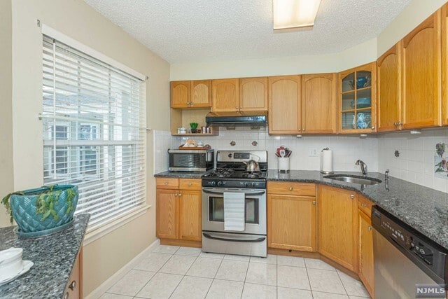 Building Photo - 1352 Paddington Rd