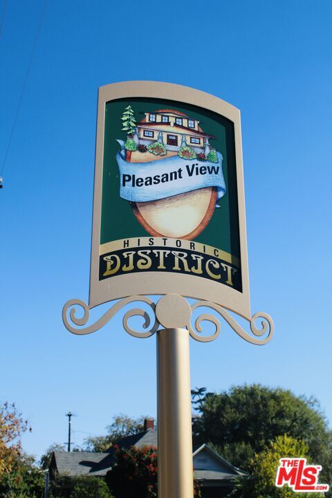 Building Photo - 495 N 8th Ave