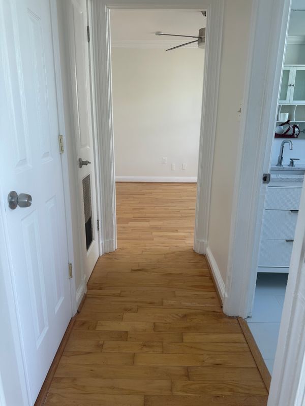 Building Photo - 2625 3rd St NE