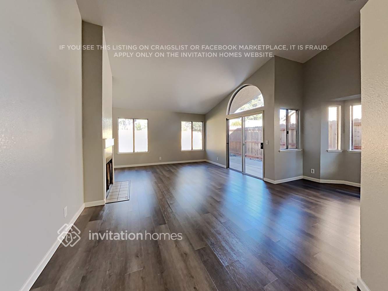 Building Photo - 8249 Calla Way