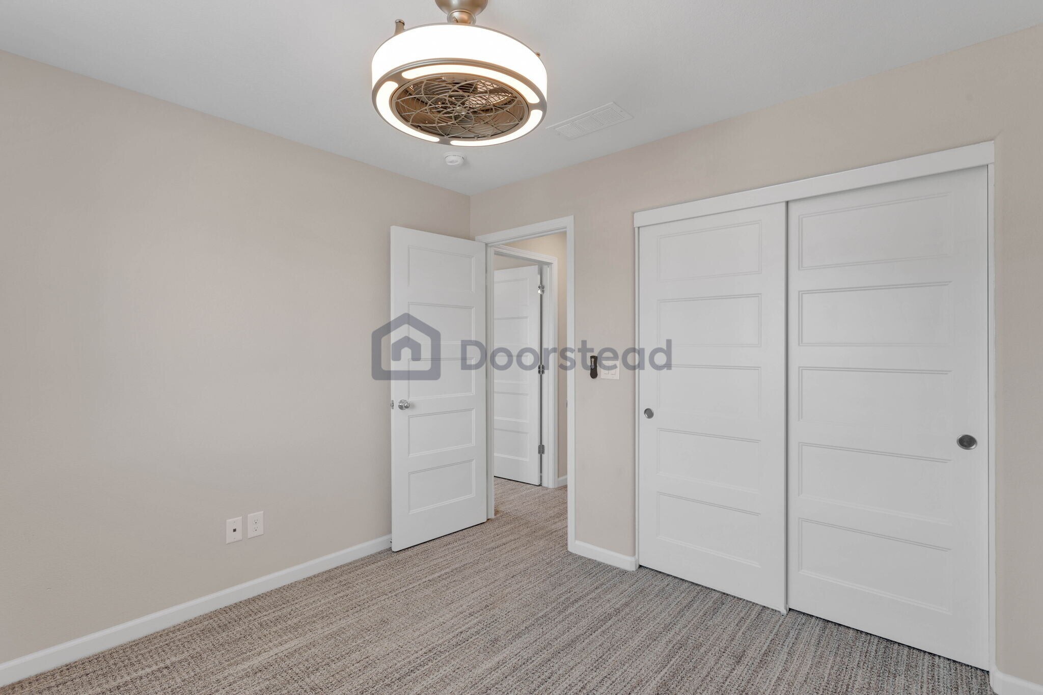 Building Photo - 6112 Mehrten Cir