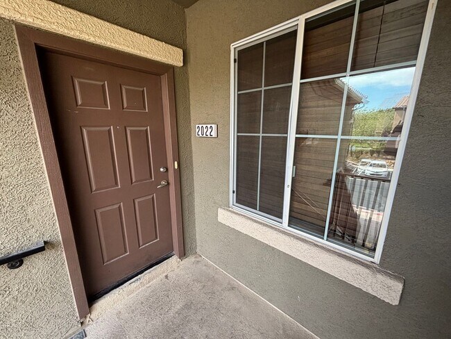 Building Photo - Beautiful 3Bed/2Bath/1Car Condo in Sky Pointe Community – Northwest Las Vegas!