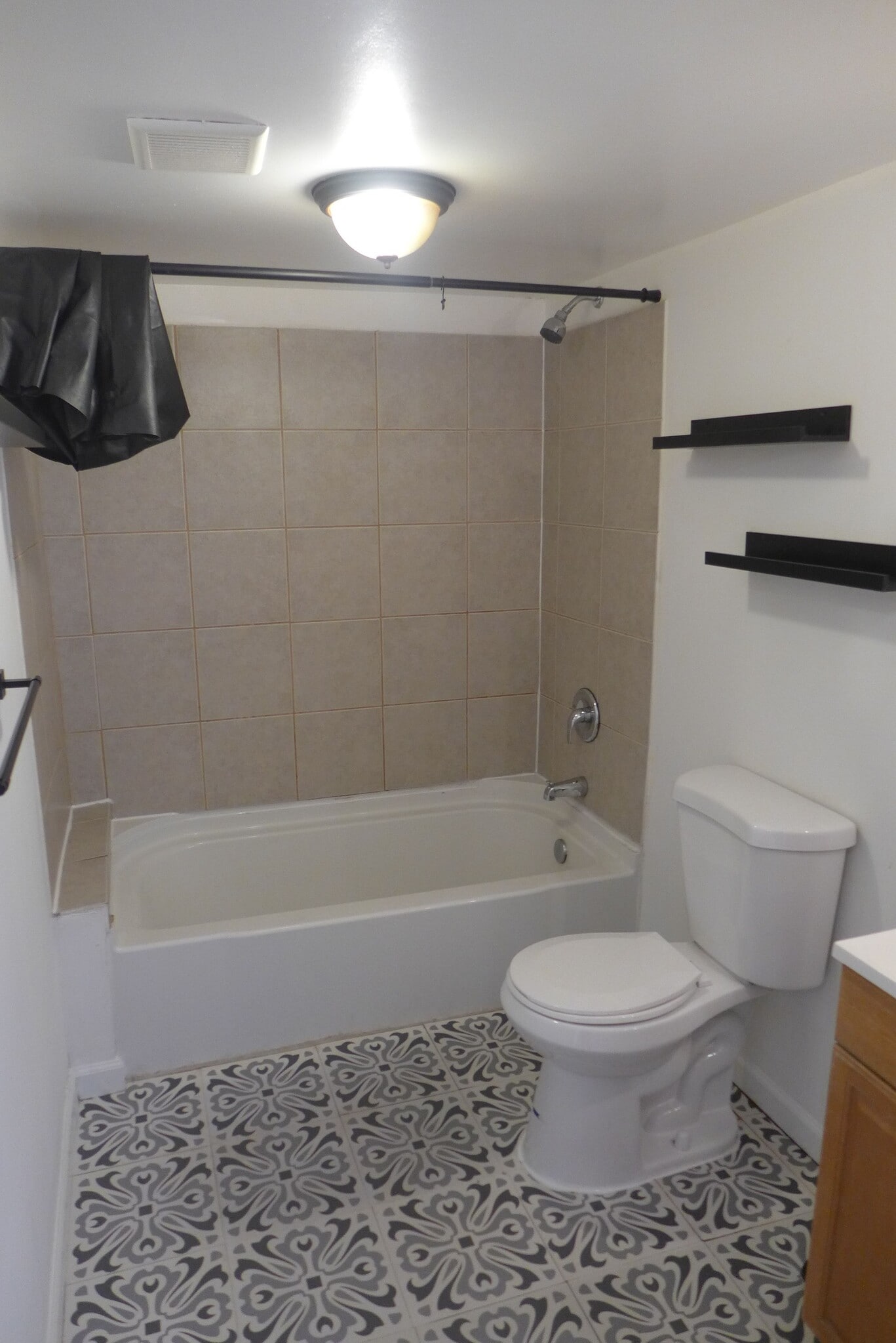 Building Photo - 1705 N Calvert St