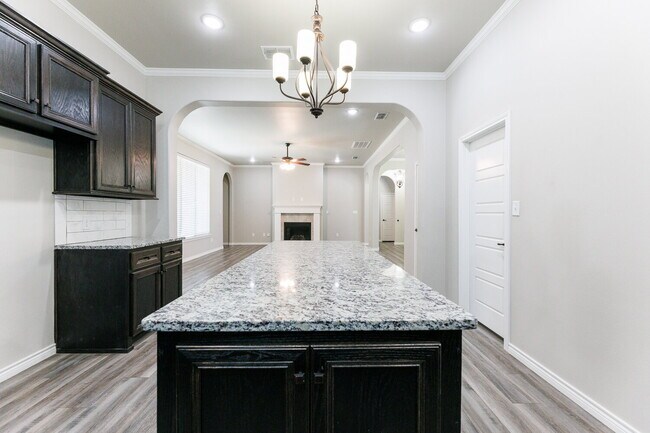 Building Photo - Modern 4-Bedroom Home in West Lubbock Just Blocks from new Frenship Schools