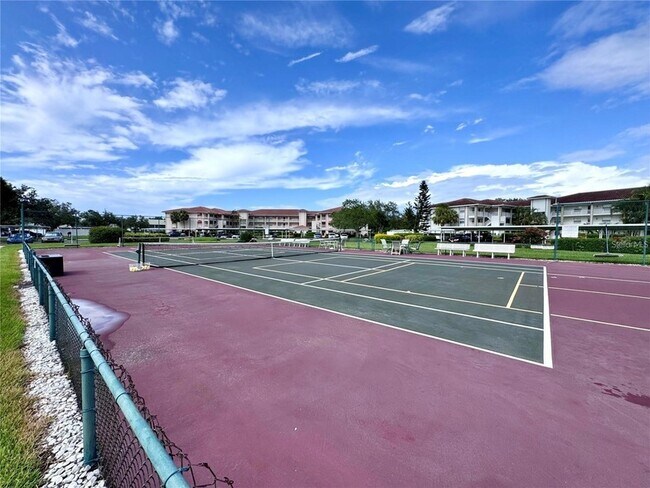 Building Photo - 6505 Stone River Rd