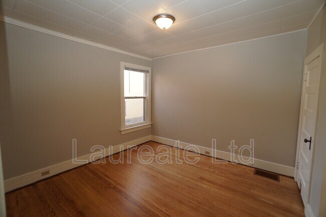 Building Photo - 3132 Perry St