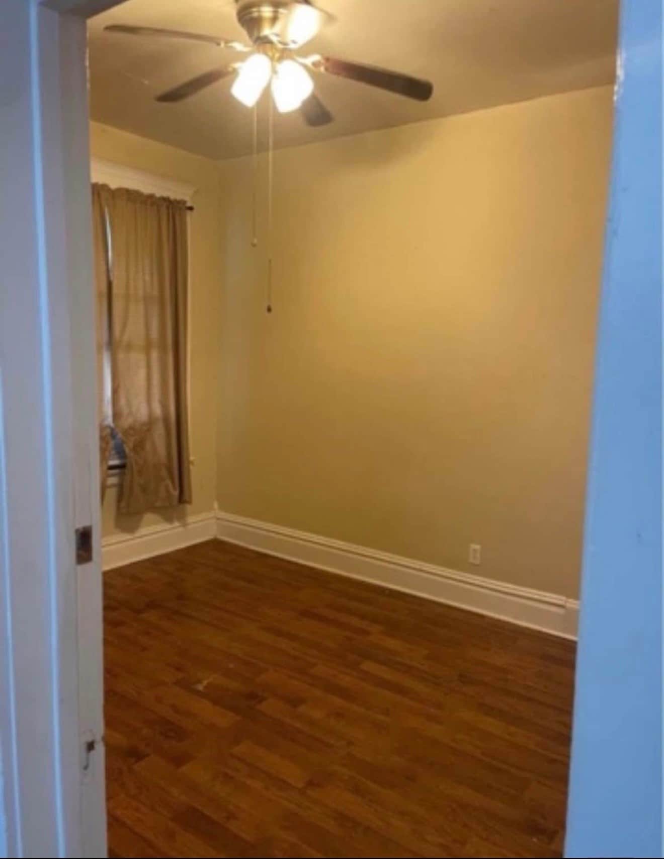 Building Photo - 205 Elm Ave