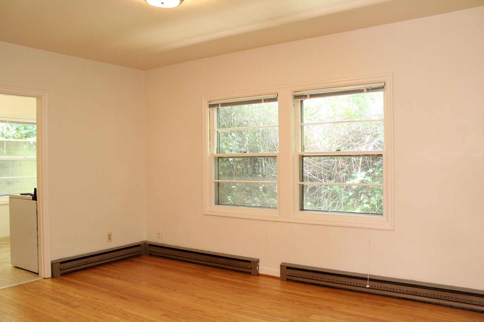 Building Photo - 3507 SW 11th Ave