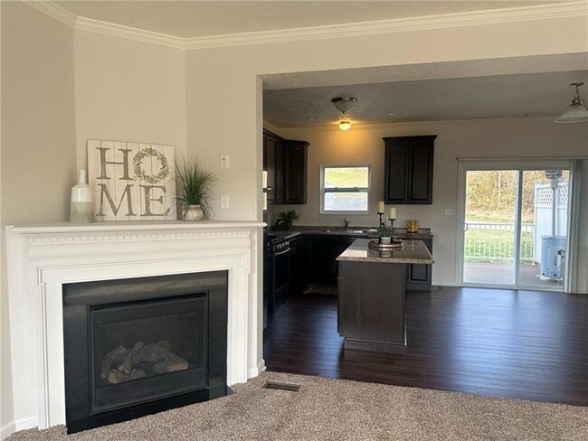 Building Photo - 248 Grace Manor Dr
