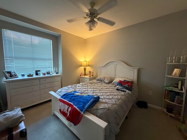 Building Photo - 2052 Alta Meadows Ln