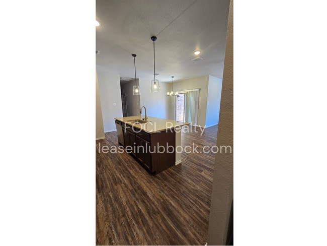 Building Photo - Modern, Open-concept in Frenship District