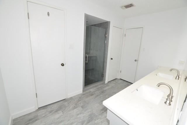 Building Photo - 3714 Glenwood Springs Dr