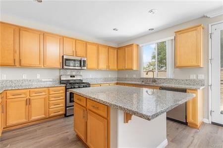 Building Photo - 1580 Turtle Creek