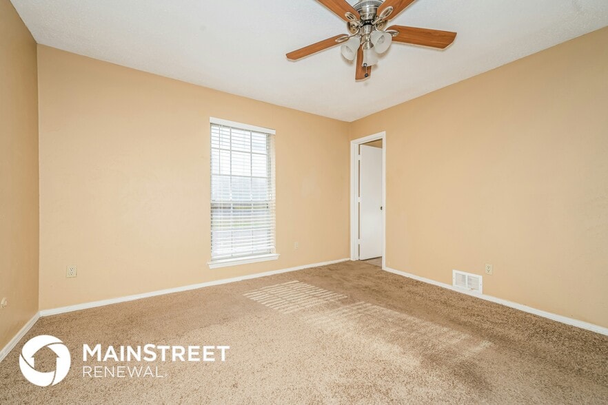 Building Photo - 505 San Carlos Dr