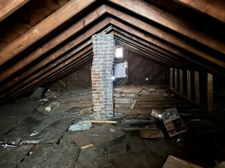 Building Photo - 3067 Greensburg Rd