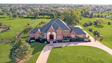 Building Photo - 1561 Winding Creek Rd