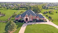 Building Photo - 1561 Winding Creek Rd