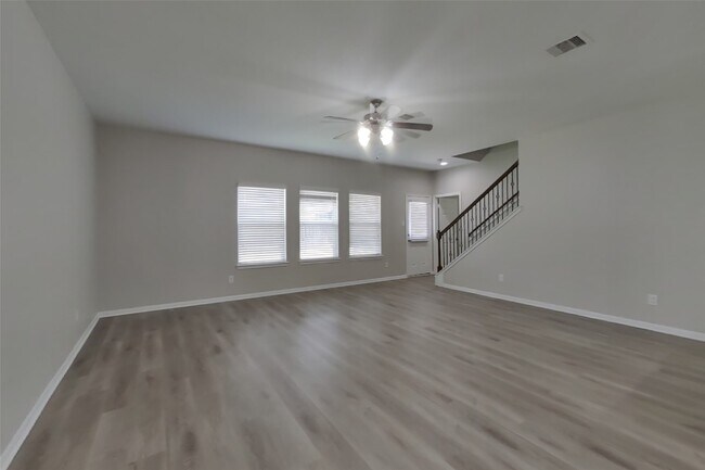 Building Photo - 12223 Elm Orch Trl