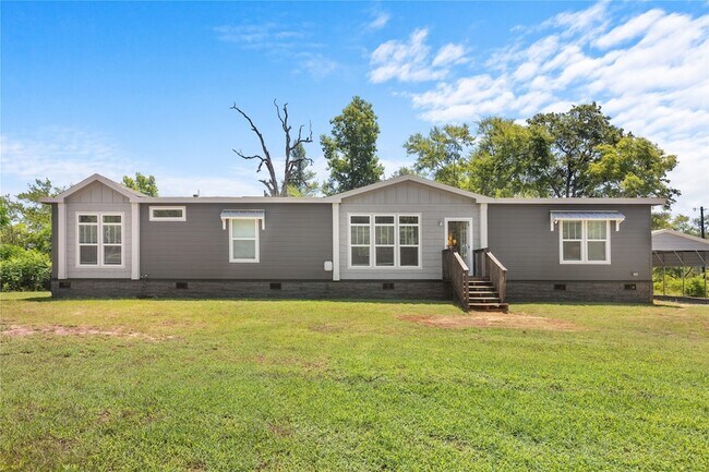 Building Photo - 645 Co Rd 4926