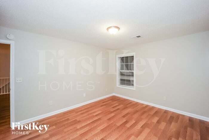 Building Photo - 1593 Willow Wood Trace