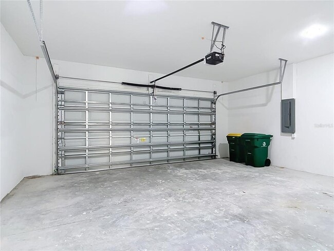 Building Photo - 275 Lecturn St