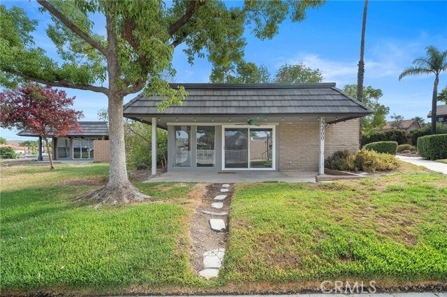 Building Photo - 22400 Canyon Club Dr