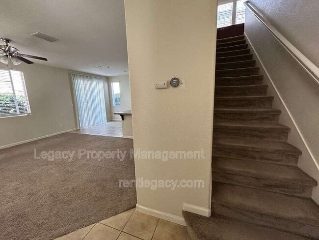 Building Photo - 1208 Impressionist Loop