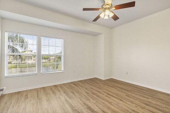 Building Photo - Spacious 3-Bedroom Condo Retreat in Bradenton – Your Perfect Home Awaits!