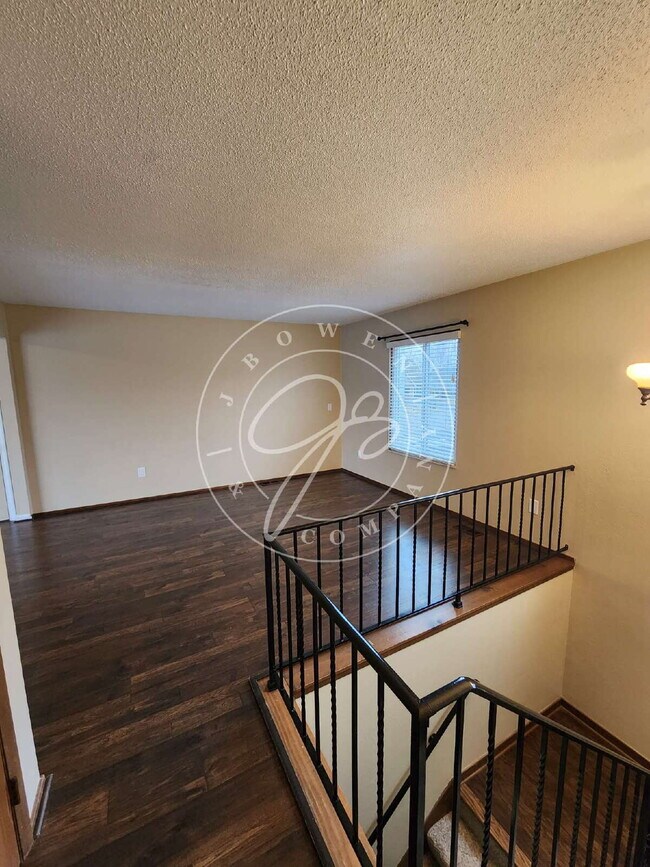 Building Photo - 9450 Millcroft Rd