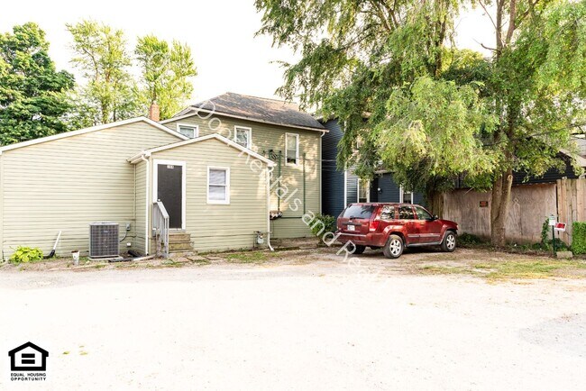 Building Photo - 17425 IN-37