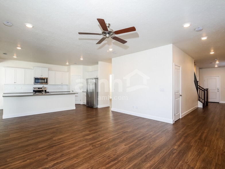 Building Photo - 5078 W White Ash Ct