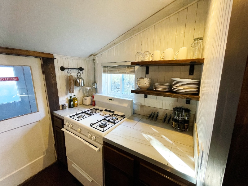 Building Photo - 333 State St